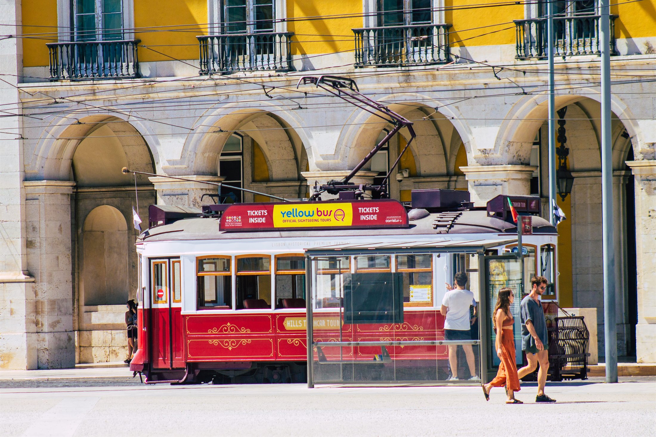 Lisbon by Tuk-Tuk - photo 3