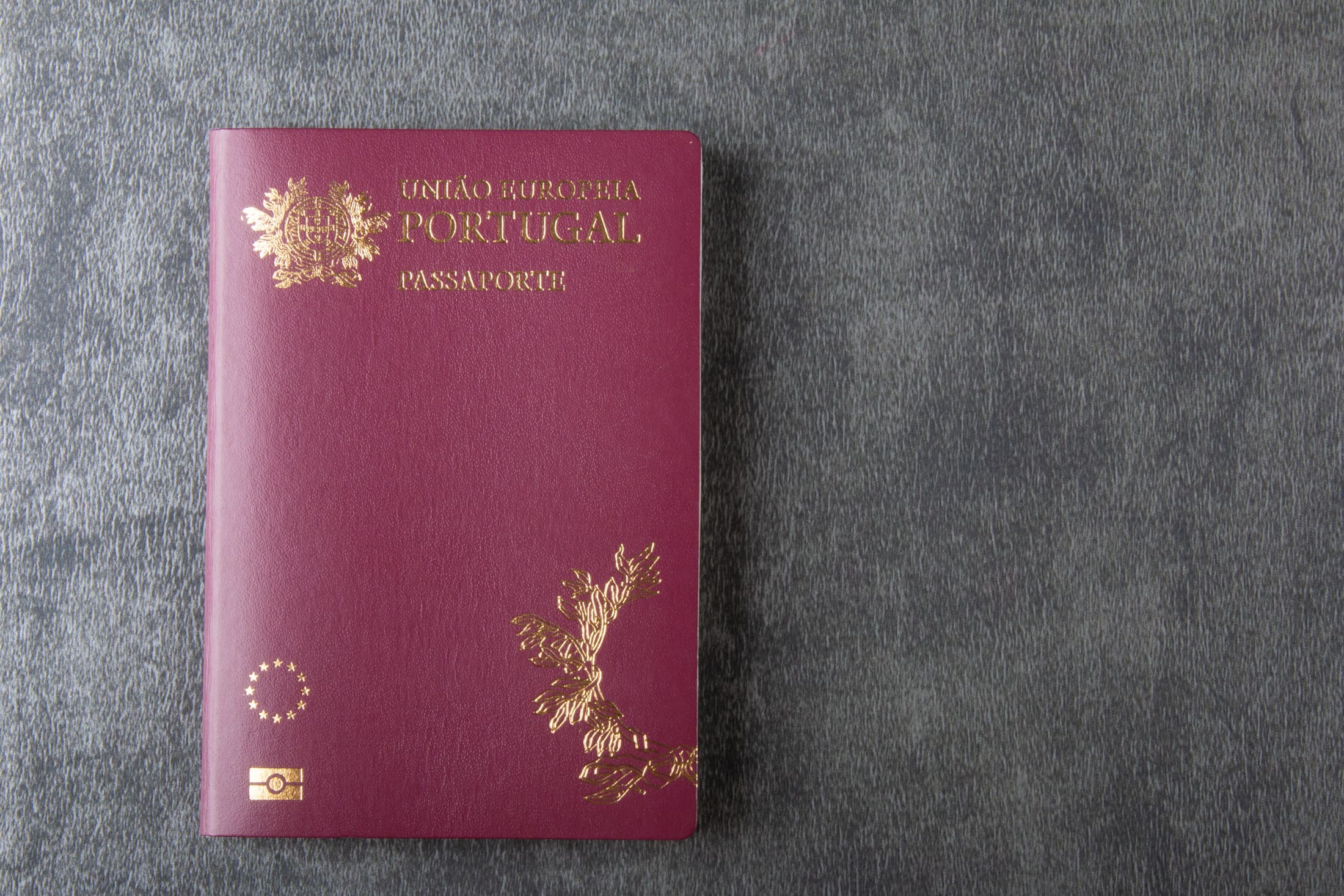Portuguese passport used for planning a Douro wine trip