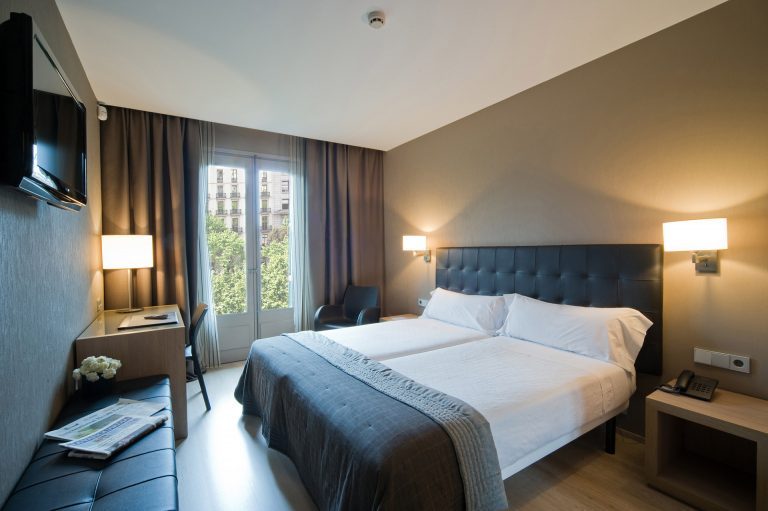 Superior bedroom at Hotel Actual.